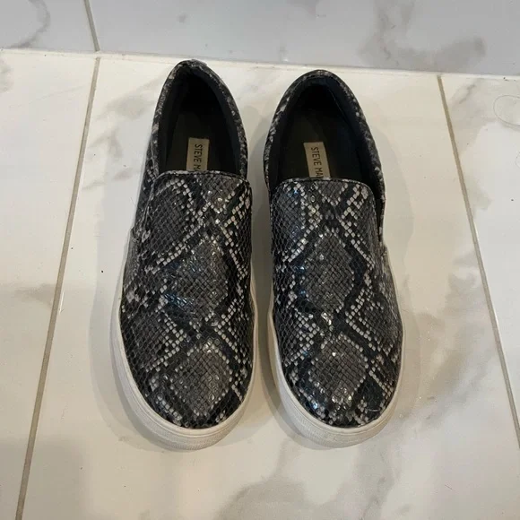 Steven Madden. | Neutral Colour Snake Print Slip On Flat Shoes - Picture 7 of 15